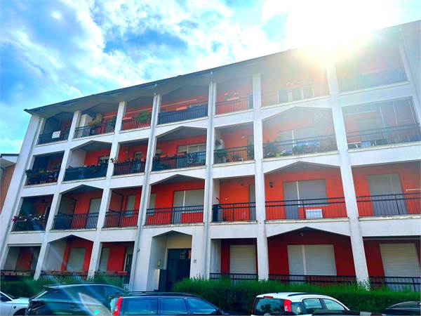 Trilocale con terrazzino a Baveno